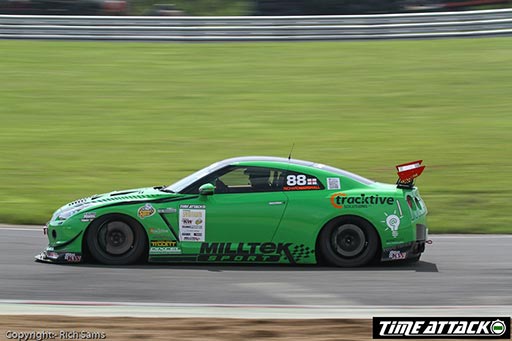GT-R on Full Compression, or, has Rich been eating too much cake?
